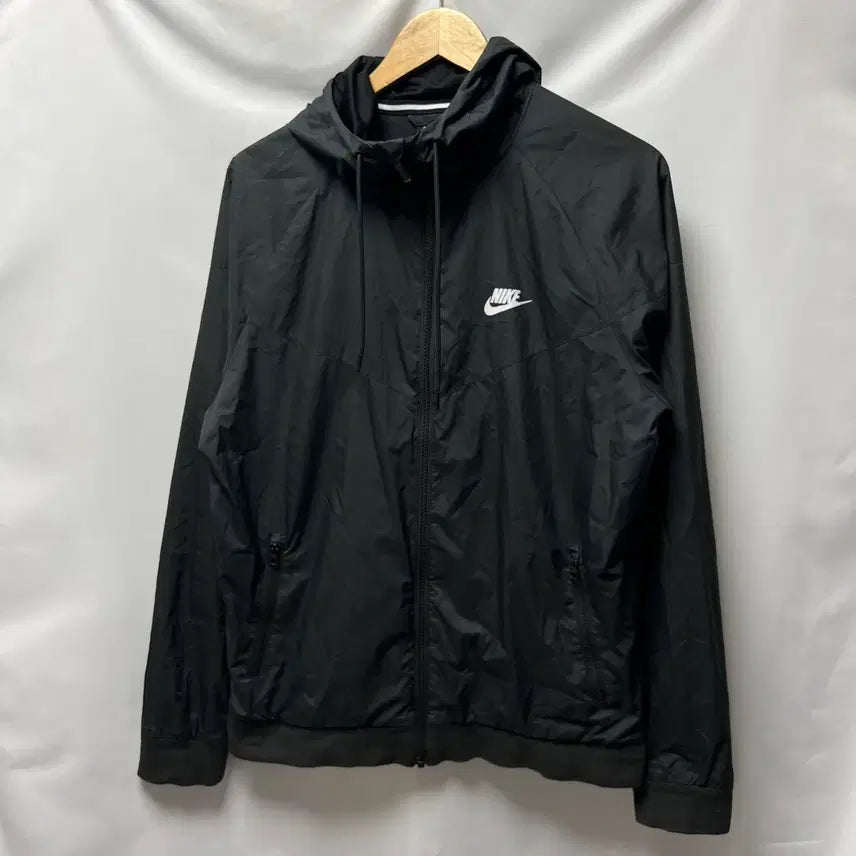 [SOLD OUT] [정품/L] 나이키 윈드러너 블랙 우븐 바람막이