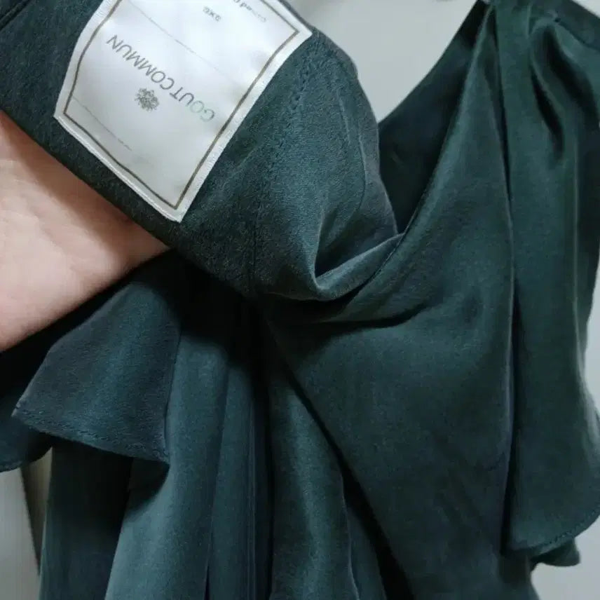 [BUNJANG] GOUT COMMUN Silk Mini Dress / 미사용 실크드레스