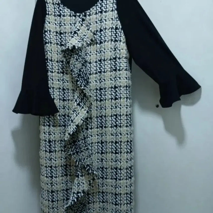 [BUNJANG] AURICULA Tweed Front Dress / 앞면트위드 원피스L