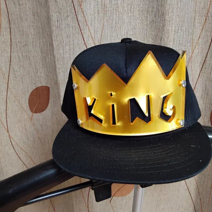[BUNJANG] King Crown Snapback Hat / 킹 모자
