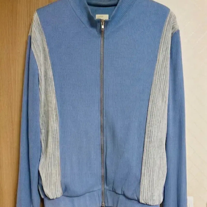 [BUNJANG] XLIM Knit Zip-up Blue/Gray Size 4 / XLIM(엑슬림)니트집업(블루/그레이) 4사이즈 판매합니다!!(네고가능)