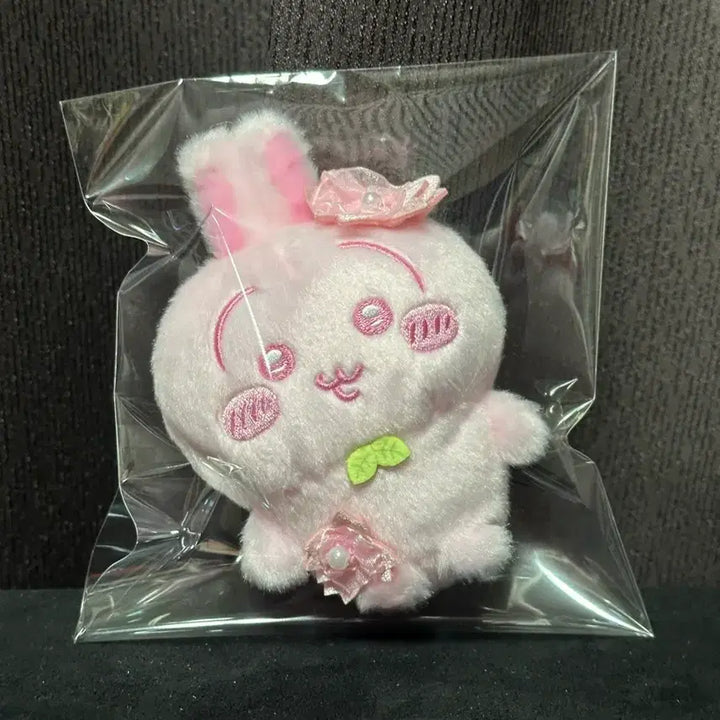[BUNJANG] Chiikawa Sakura Usagi Mascot / 치이카와 벚꽃 우사기 마스코트