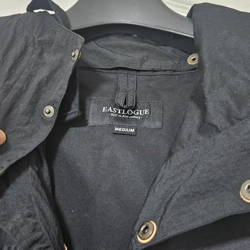 [BUNJANG] Eastlog Hooded Vest / 이스트로그 조끼 후드