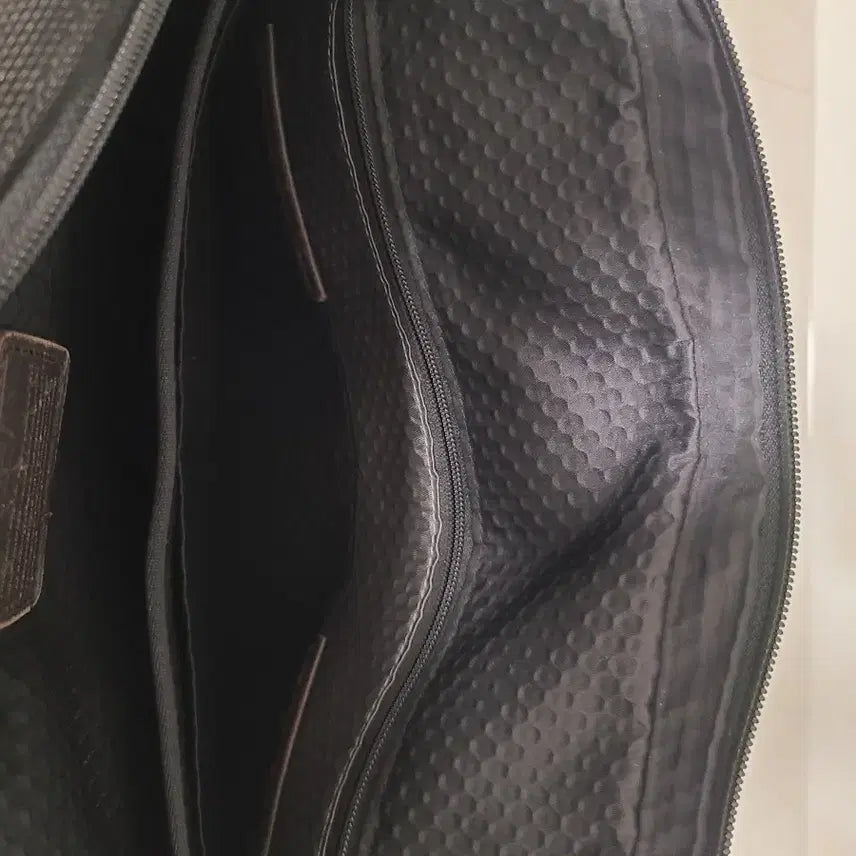 [BUNJANG] TUMI Alpha Bravo Slim Briefcase Crossbody Bag / 투미 알파브라보 슬림 브리프케이스 정품 크로스백 가방