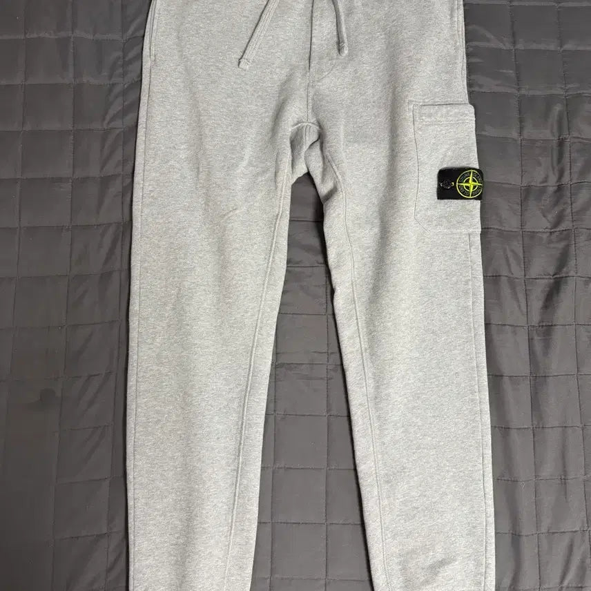 [SOLD OUT] 스톤아일랜드 트레이닝 조거팬츠 L
