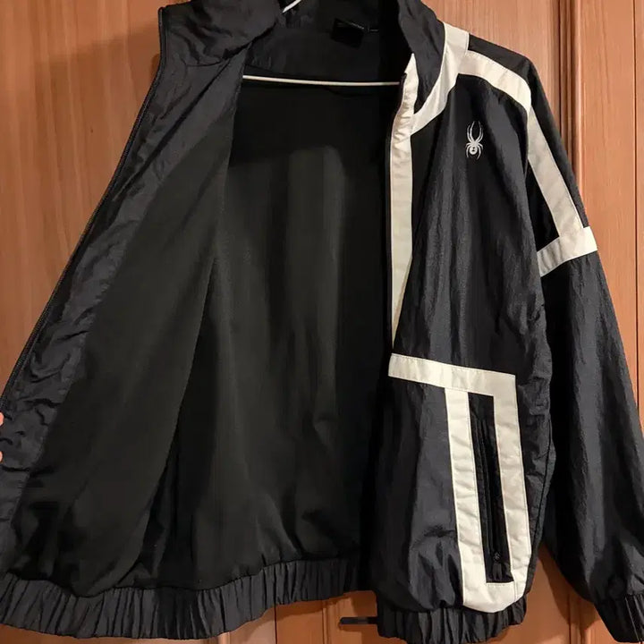 [BUNJANG] Spider Windbreaker Jacket / 봄 바람막이 집업 자켓 점퍼 스파이더