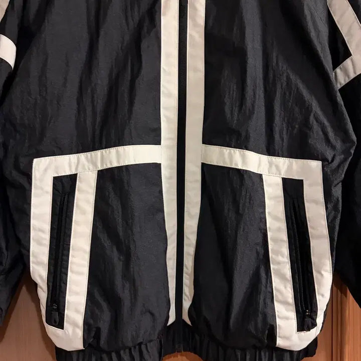 [BUNJANG] Spider Windbreaker Jacket / 봄 바람막이 집업 자켓 점퍼 스파이더