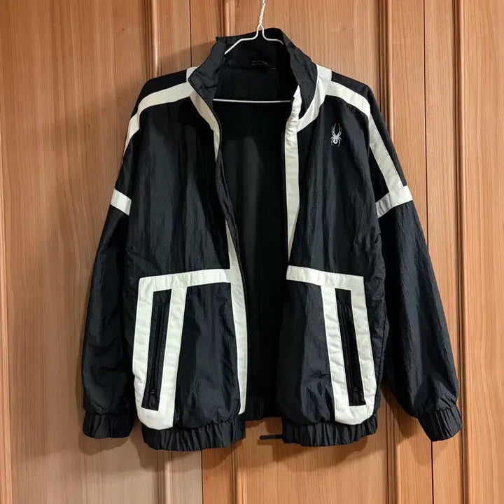 [BUNJANG] Spider Windbreaker Jacket / 봄 바람막이 집업 자켓 점퍼 스파이더