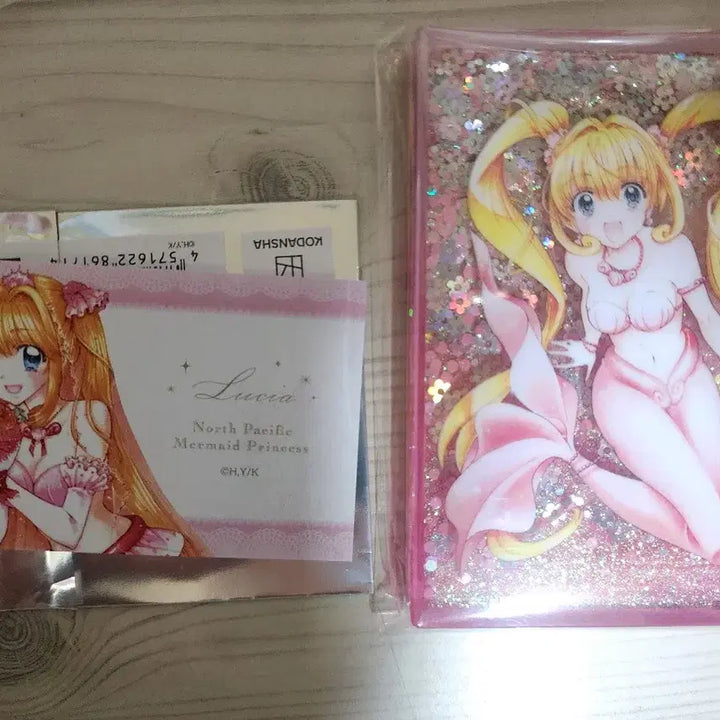 [BUNJANG] Peach Pit Glitter Acrylic Lucia / 피치피치핏치 펀딩 글리터아크릴 루치아 판매합니다!