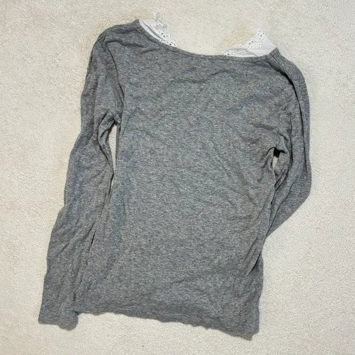 [SOLD OUT] 일본빈티지 cube sugar 그레이 레이스 이너 탑
