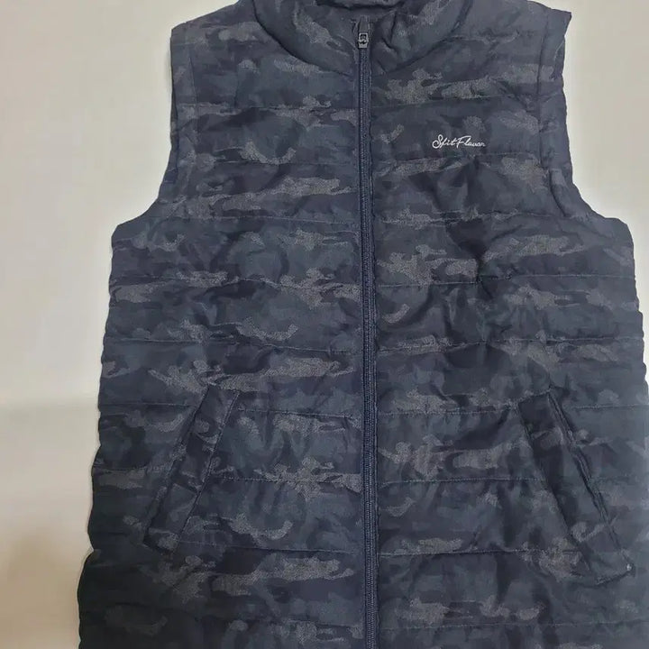 [BUNJANG] Split Flavor Camo Padded Vest / Split Flavor 카모 패딩 조끼