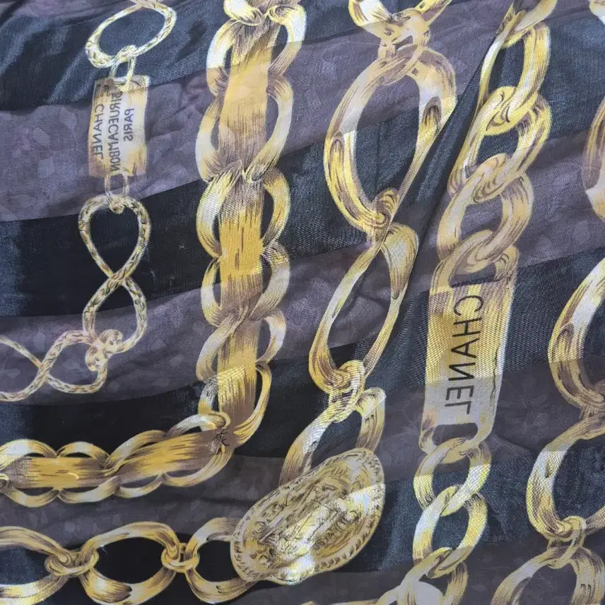 [BUNJANG] Chanel Silk Scarf / 샤넬체인모양. 실크스카프