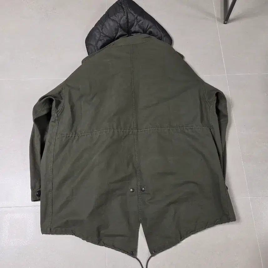 [BUNJANG] Outstanding Fishtail Parka (Khaki) - Size L / 아웃스탠딩 피쉬테일 파카 L