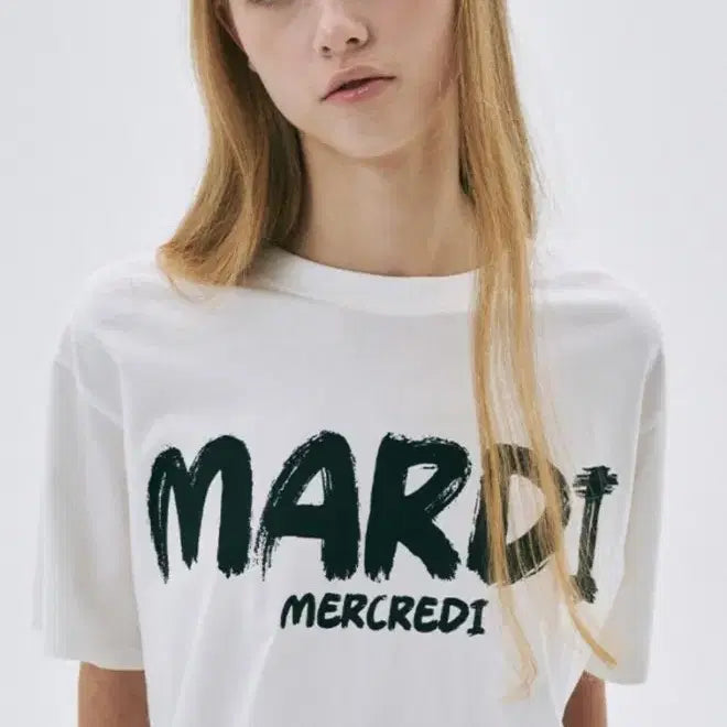 [SOLD OUT] 마르디메크르디 브러쉬로고 티셔츠