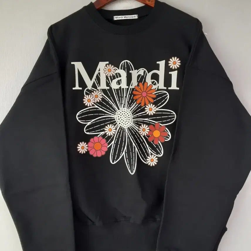 [BUNJANG] Mardi Mercredi Blossom Sweatshirt / 마르디메크르디 블러썸 스웻셔츠