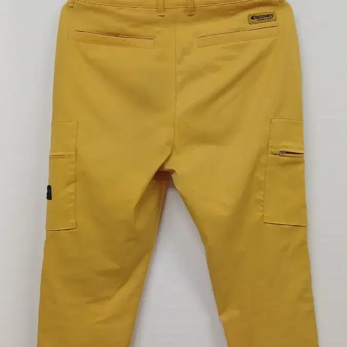 [BUNJANG] Discovery Yellow Cargo Jogger Pants / 디스커버리 옐로우 카고 조거팬츠