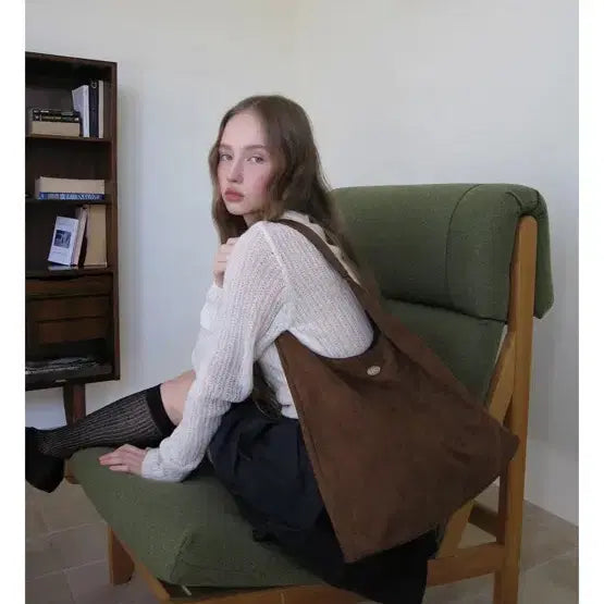 [BUNJANG] Merci Suede Shoulder Bag - Dark Brown / 메르시 스웨이드 숄더백 다크브라운