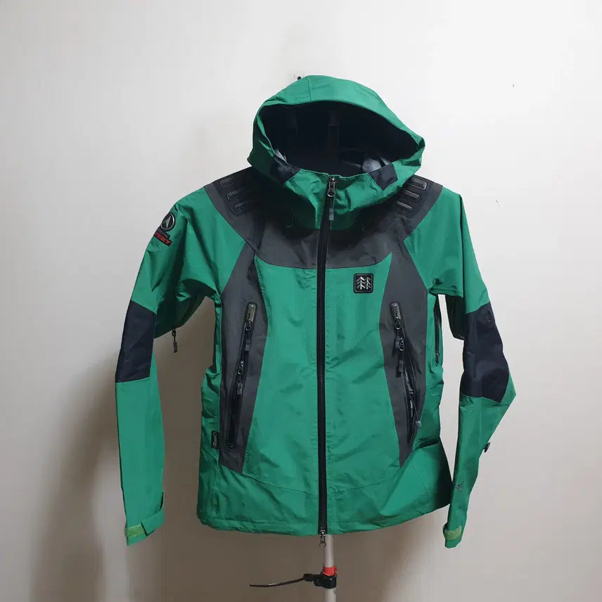[SOLD OUT] 코오롱여성후드바람막이점퍼/90
