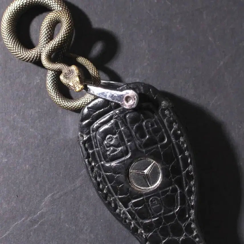 [BUNJANG] Snake Design Keychain / 뱀 디자인 키링 열쇠고리