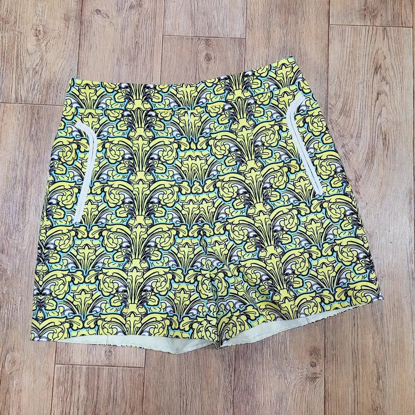 [BUNJANG] MICHAA Pattern Shorts (Size 66) / 미샤(MICHAA) 패턴 반바지 66