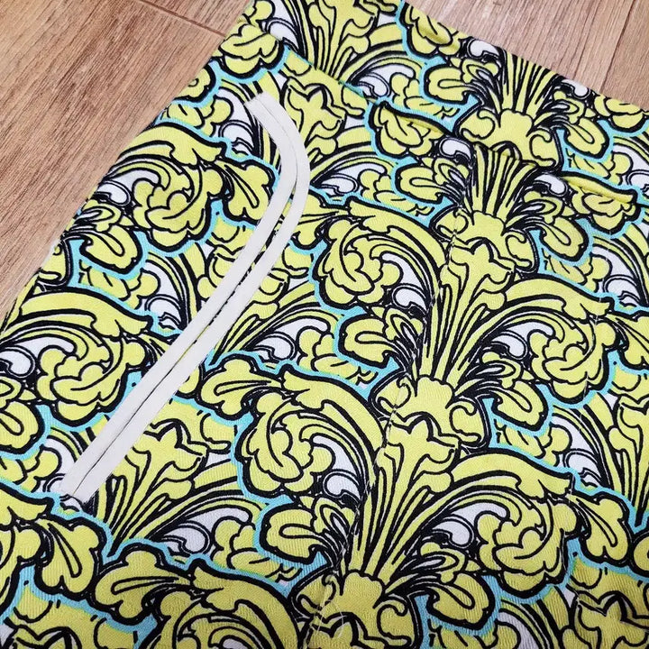 [BUNJANG] MICHAA Pattern Shorts (Size 66) / 미샤(MICHAA) 패턴 반바지 66
