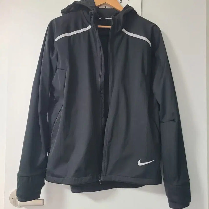 [SOLD OUT] 나이키 쉴드 런닝 바람막이 자켓 점퍼