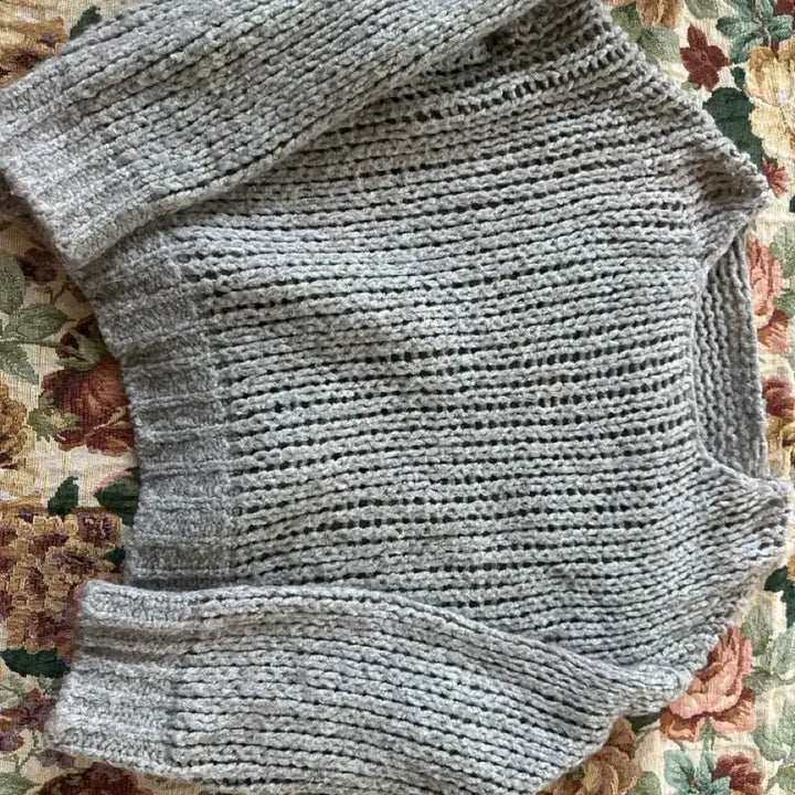 [BUNJANG] Ablie Cozy Gray Knit Sweater / 에이블리 포근 그레이 니트