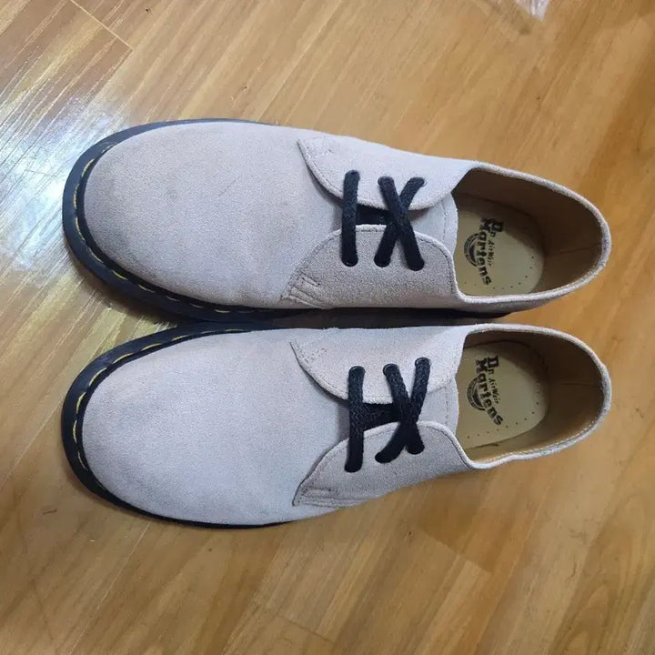 [BUNJANG] Dr. Martens Suede Loafer Shoes (260-265) / 닥터마틴 스웨이드 로퍼 슈즈(260~265)
