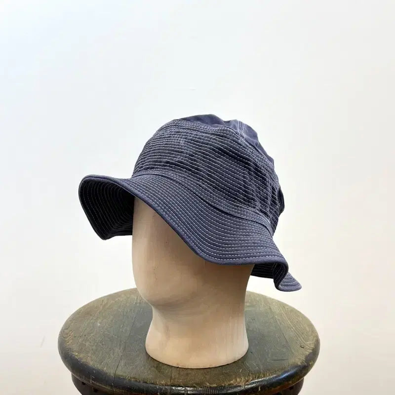 [SOLD OUT] 캐피탈 치노 노인과 바다