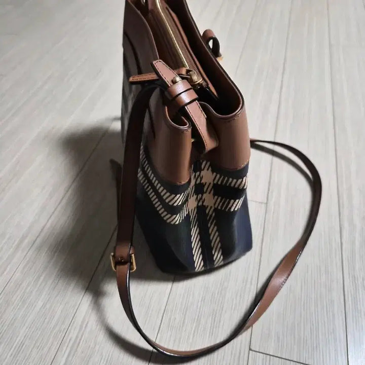 [BUNJANG] Beanpole Check Crossbody Bag Brown / 빈폴 체크 크로스백 브라운