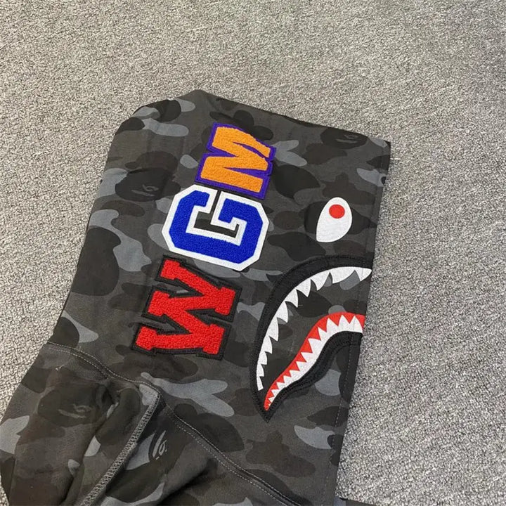[SOLD OUT] 베이프 카모 샤크 후드집업 블랙(정품인증가능)