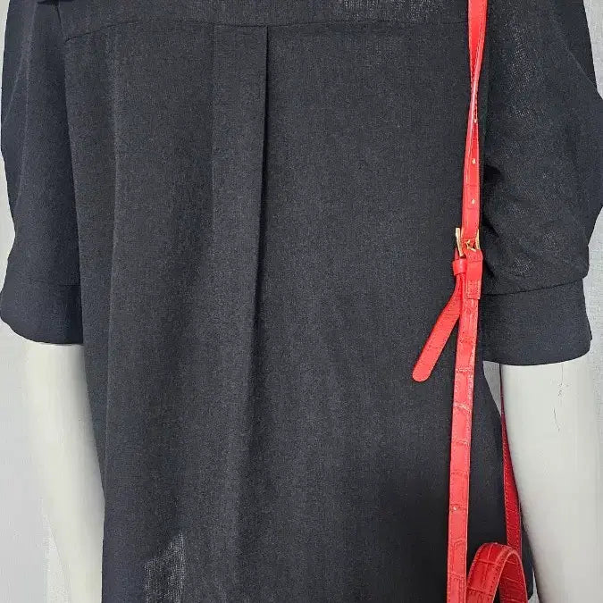 [SOLD OUT] 상태굿 검정 블라우스