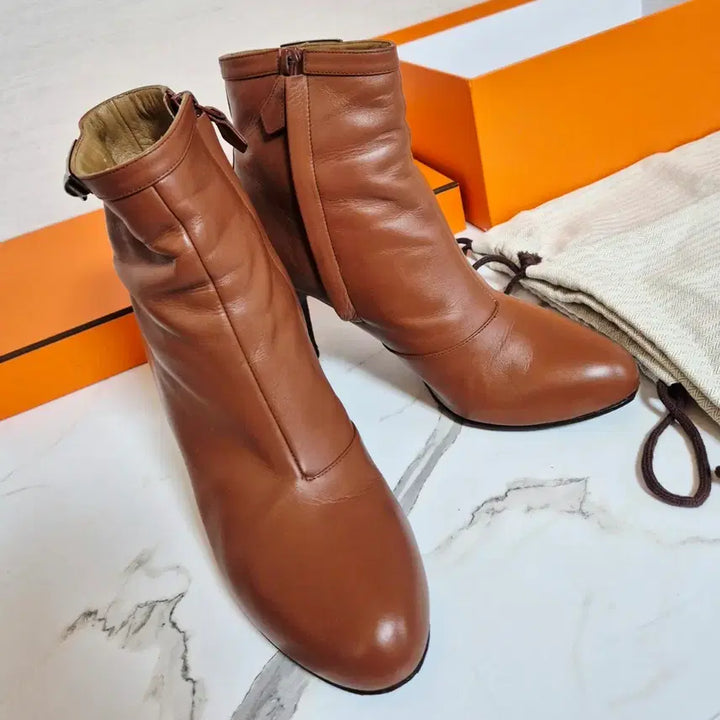 [BUNJANG] Hermes Leather Ankle Boots 35.5 / (정품) 에르메스 가죽 워커 앵클부츠 35.5