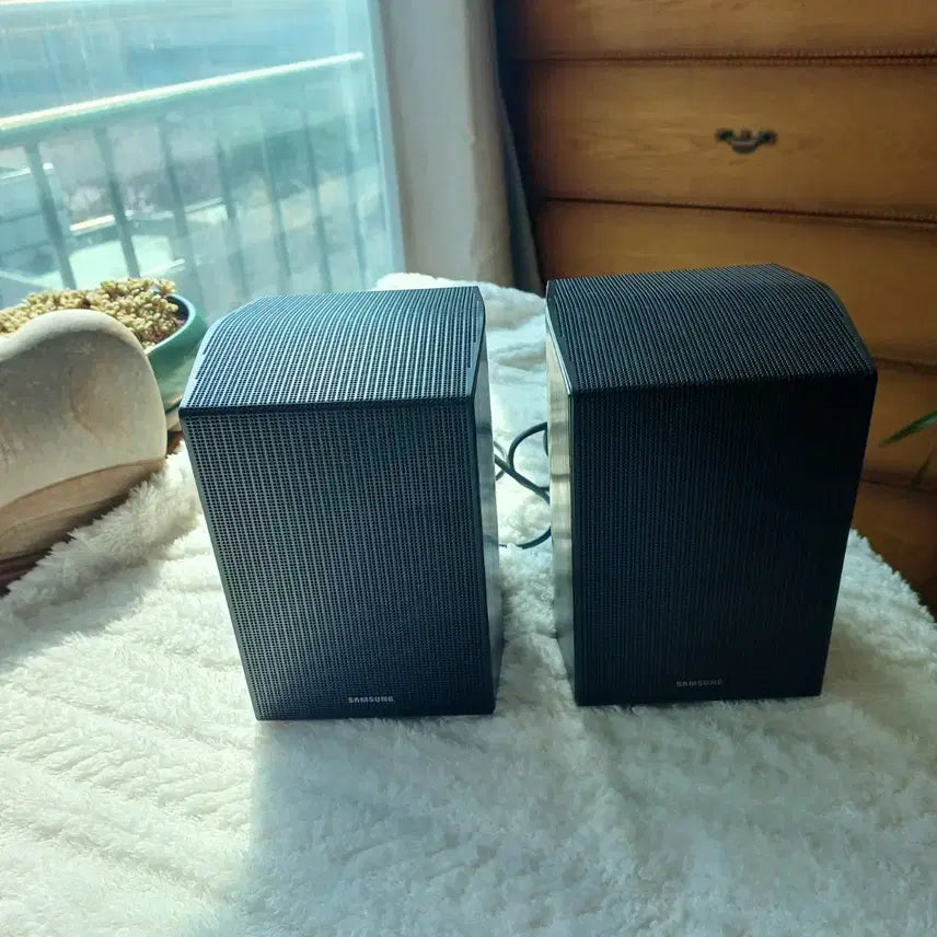 [BUNJANG] Samsung Wireless Rear Speaker Set PS-RQ930D / 리어스피커PS-RQ930D