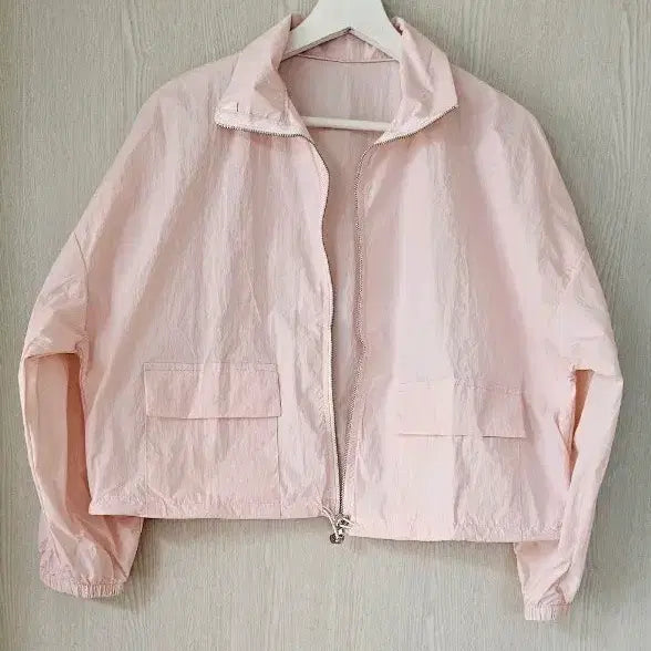[SOLD OUT] 핑크 바람막이 점퍼 새상품