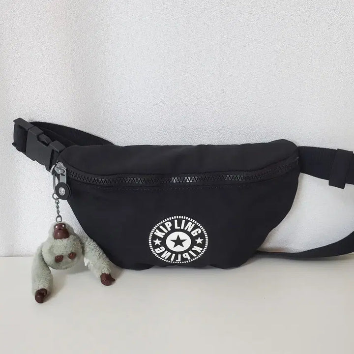 [SOLD OUT] 키플링 슬링백 가방