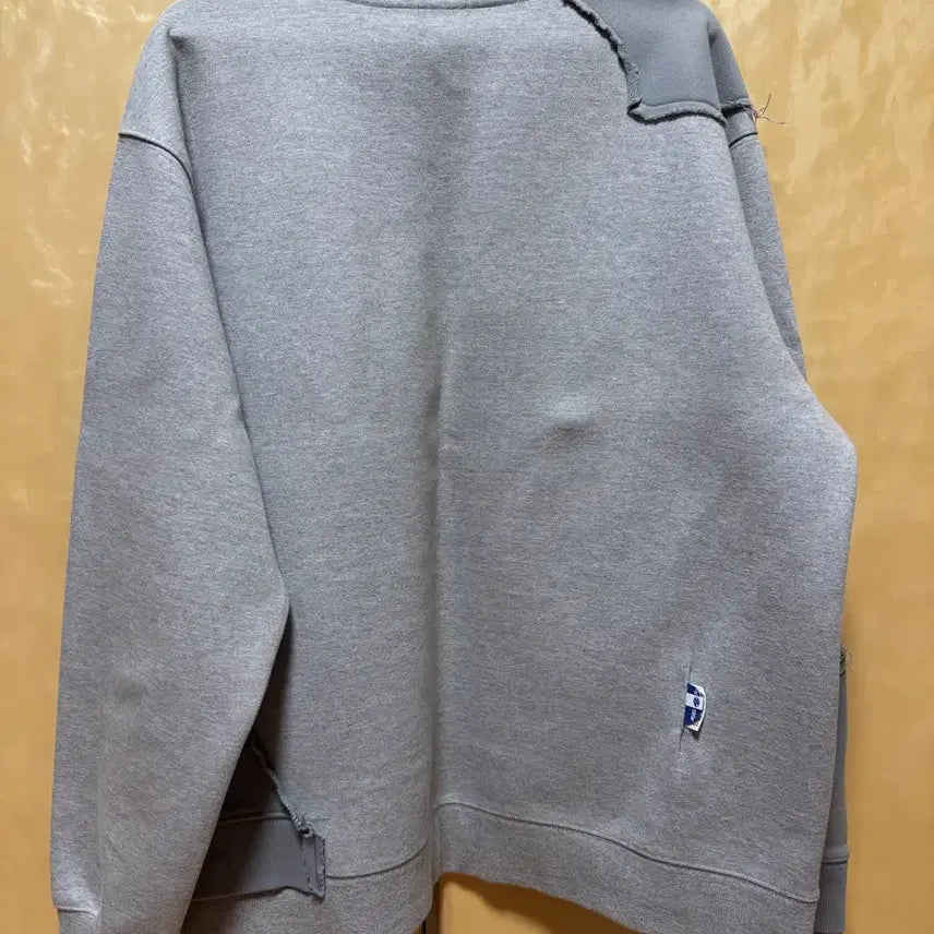 [SOLD OUT] 아더에러 tran 맨투맨 A2 판매합니다.