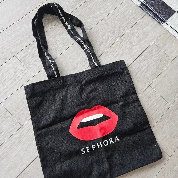 [BUNJANG] Sephora Red Lips Black Tote Bag / SEPHORA 립 입술 백