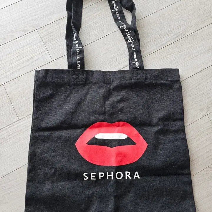 [BUNJANG] Sephora Red Lips Black Tote Bag / SEPHORA 립 입술 백