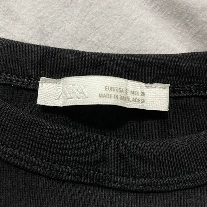[BUNJANG] ZARA Washed Effect Long Sleeve Black / 자라 워시드 이팩트 롱슬리브 블랙