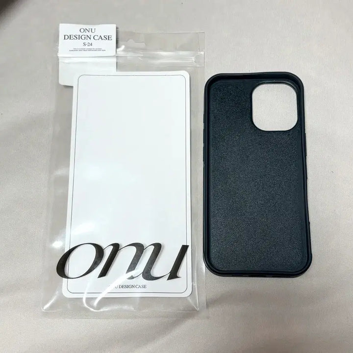 [BUNJANG] iPhone 17 Bumper Case / (새상품)아이폰17 케이스