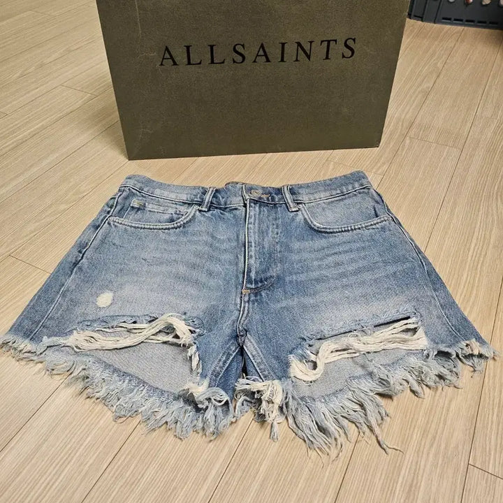 [BUNJANG] ALLSAINTS Denim Cut-off Shorts / ALLSAINTS 올세인트 데님 컷오프 숏팬츠 반바지