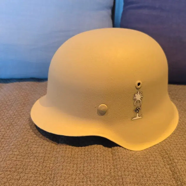 [BUNJANG] WW2 German M42 Stahlhelm Helmet (Restored) / WW2 세계이차대전 오리지널 독일군슈탈헬름 M42 철모