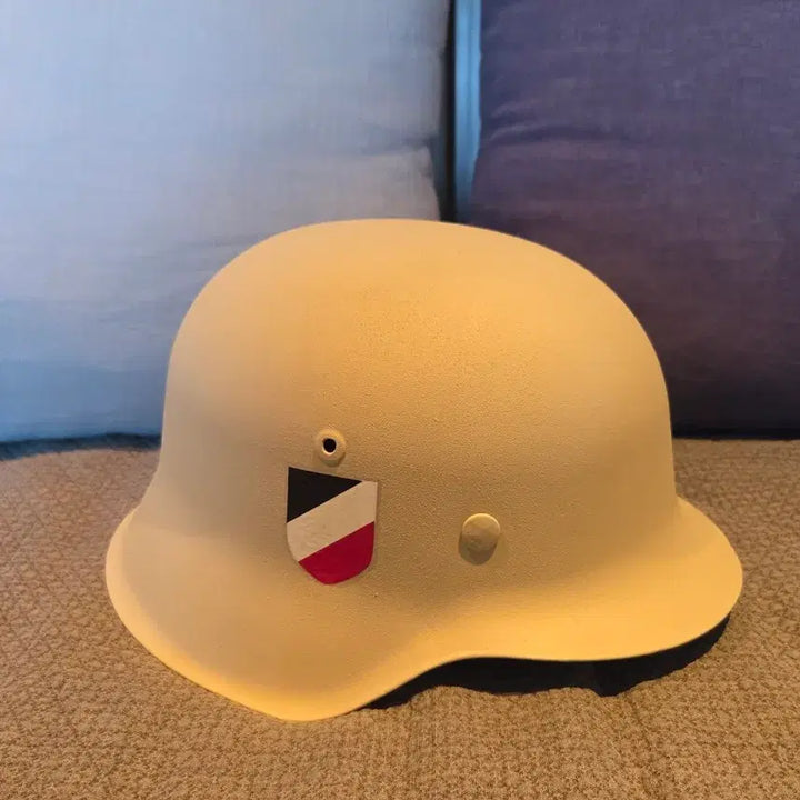 [BUNJANG] WW2 German M42 Stahlhelm Helmet (Restored) / WW2 세계이차대전 오리지널 독일군슈탈헬름 M42 철모
