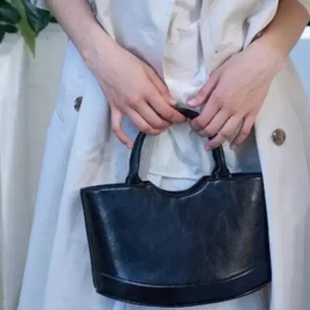 [BUNJANG] Quarterve Black Tote Bag / 쿼터브가방