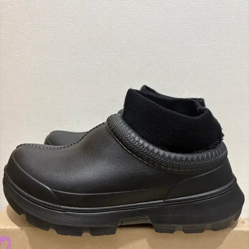 [SOLD OUT] UGG 어그 타스만 레인부츠