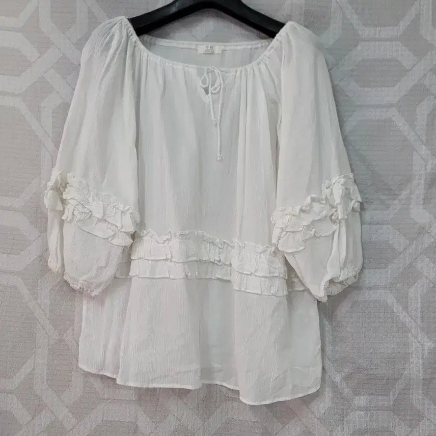 [SOLD OUT] 블라우스