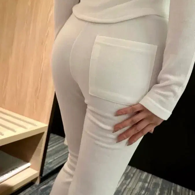 [BUNJANG] White Bootcut Pants / 화이트 부츠컷 바지