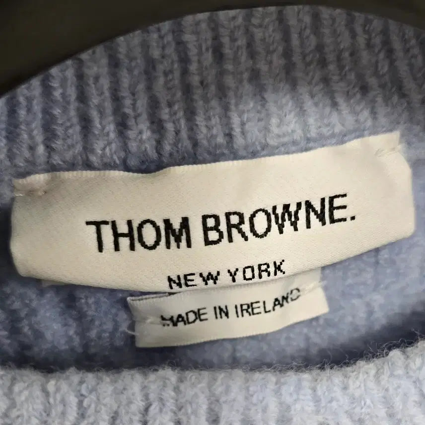 [SOLD OUT] 톰브라운 사선완장 여성 니트 판매