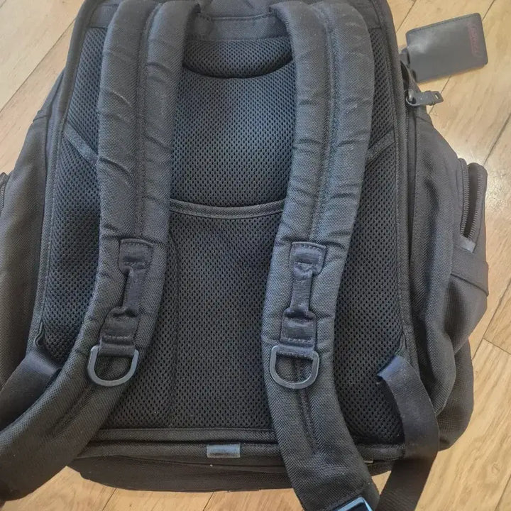 [BUNJANG] Tumi Alpha T-Pass Backpack / 투미 알파 T- PASS 백팩